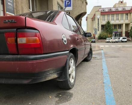 Красный Опель Вектра, объемом двигателя 1.6 л и пробегом 302 тыс. км за 1100 $, фото 4 на Automoto.ua