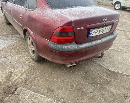 Червоний Опель Вектра, об'ємом двигуна 2.5 л та пробігом 300 тис. км за 2364 $, фото 7 на Automoto.ua