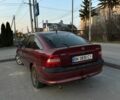 Червоний Опель Вектра, об'ємом двигуна 1.6 л та пробігом 300 тис. км за 1100 $, фото 2 на Automoto.ua