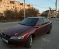 Червоний Опель Вектра, об'ємом двигуна 1.6 л та пробігом 300 тис. км за 1100 $, фото 1 на Automoto.ua