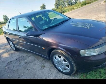 Опель Вектра 2001 в Березно на Automoto.ua Красный Опель Вектра, объемом двигателя 0 л и пробегом 200 тыс. км за 1000 $, фото 2 на Automoto.ua