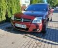Красный Опель Вектра, объемом двигателя 2.2 л и пробегом 300 тыс. км за 2700 $, фото 1 на Automoto.ua