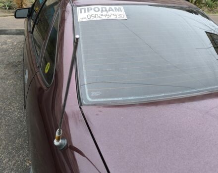 Красный Опель Вектра, объемом двигателя 2 л и пробегом 250 тыс. км за 2500 $, фото 4 на Automoto.ua