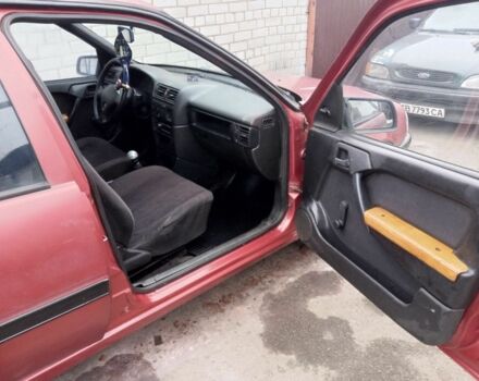 Красный Опель Вектра, объемом двигателя 1.6 л и пробегом 400 тыс. км за 600 $, фото 9 на Automoto.ua