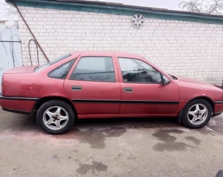 Красный Опель Вектра, объемом двигателя 1.6 л и пробегом 400 тыс. км за 600 $, фото 2 на Automoto.ua