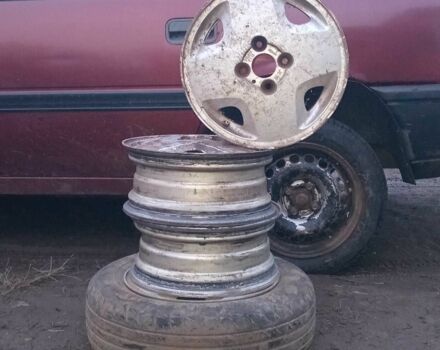 Красный Опель Вектра, объемом двигателя 1.6 л и пробегом 313 тыс. км за 1299 $, фото 7 на Automoto.ua