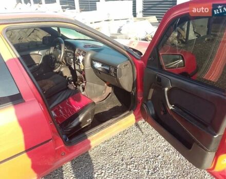 Опель Вектра 1989 в Львове на Automoto.ua Красный Опель Вектра, объемом двигателя 1.8 л и пробегом 100 тыс. км за 1000 $, фото 3 на Automoto.ua