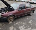 Червоний Опель Вектра, об'ємом двигуна 2 л та пробігом 300 тис. км за 600 $, фото 1 на Automoto.ua