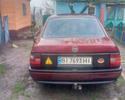 Красный Опель Вектра, объемом двигателя 2 л и пробегом 250 тыс. км за 1000 $, фото 1 на Automoto.ua