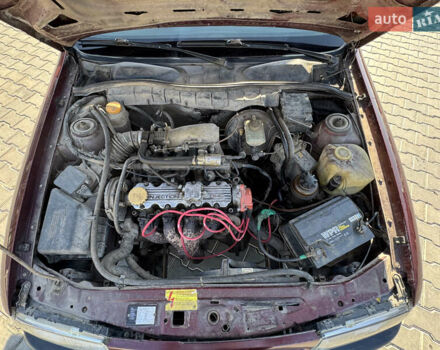 Красный Опель Вектра, объемом двигателя 2 л и пробегом 444 тыс. км за 2000 $, фото 20 на Automoto.ua