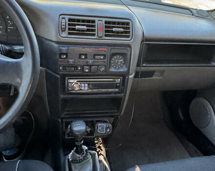 Красный Опель Вектра, объемом двигателя 2 л и пробегом 444 тыс. км за 2000 $, фото 19 на Automoto.ua