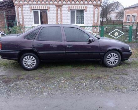 Красный Опель Вектра, объемом двигателя 1.6 л и пробегом 123 тыс. км за 1000 $, фото 2 на Automoto.ua