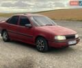 Красный Опель Вектра, объемом двигателя 1.8 л и пробегом 300 тыс. км за 1000 $, фото 1 на Automoto.ua