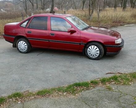 Червоний Опель Вектра, об'ємом двигуна 1.8 л та пробігом 300 тис. км за 1000 $, фото 4 на Automoto.ua