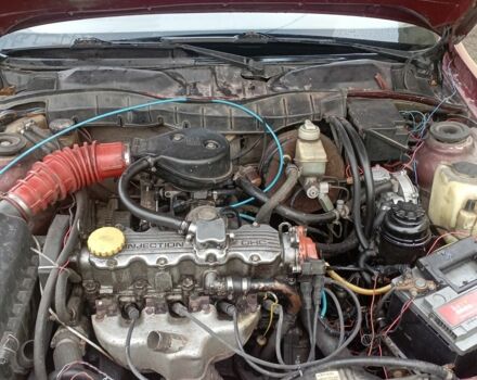 Червоний Опель Вектра, об'ємом двигуна 1.8 л та пробігом 300 тис. км за 1000 $, фото 1 на Automoto.ua