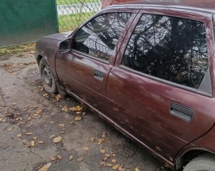 Красный Опель Вектра, объемом двигателя 2 л и пробегом 263 тыс. км за 250 $, фото 10 на Automoto.ua