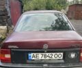 Красный Опель Вектра, объемом двигателя 1.8 л и пробегом 250 тыс. км за 1800 $, фото 3 на Automoto.ua