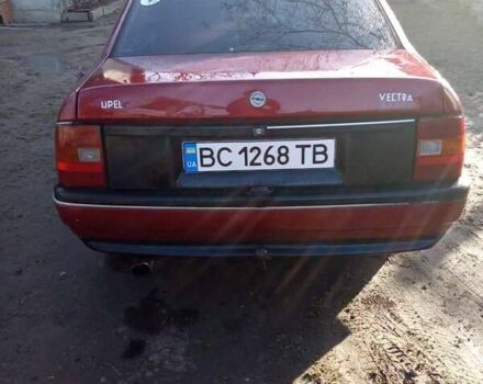 Красный Опель Вектра, объемом двигателя 2 л и пробегом 380 тыс. км за 950 $, фото 5 на Automoto.ua