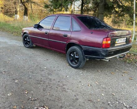 Опель Вектра 1990 у Самборе на Automoto.ua Червоний Опель Вектра, об'ємом двигуна 1.8 л та пробігом 280 тис. км за 1150 $, фото 10 на Automoto.ua