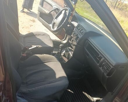 Красный Опель Вектра, объемом двигателя 1.6 л и пробегом 347 тыс. км за 1800 $, фото 1 на Automoto.ua