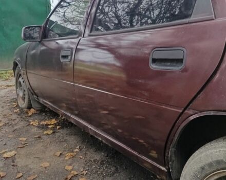 Красный Опель Вектра, объемом двигателя 2 л и пробегом 263 тыс. км за 250 $, фото 4 на Automoto.ua