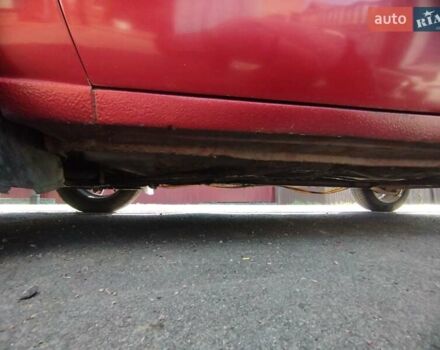 Червоний Опель Вектра, об'ємом двигуна 1.7 л та пробігом 242 тис. км за 1300 $, фото 4 на Automoto.ua