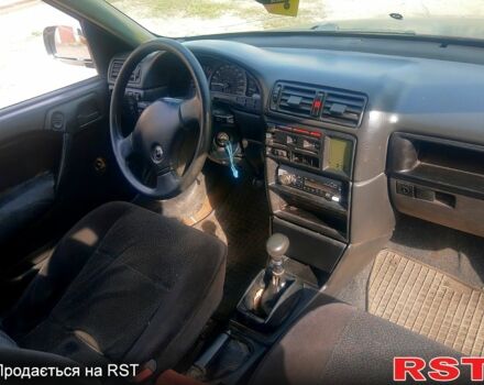 Опель Вектра 1990 в Братском на Automoto.ua Красный Опель Вектра, объемом двигателя 2 л и пробегом 555 тыс. км за 1000 $, фото 3 на Automoto.ua