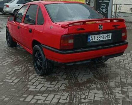 Красный Опель Вектра, объемом двигателя 2 л и пробегом 300 тыс. км за 1700 $, фото 4 на Automoto.ua