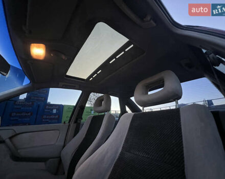 Красный Опель Вектра, объемом двигателя 2 л и пробегом 132 тыс. км за 2400 $, фото 16 на Automoto.ua