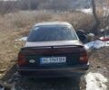 Красный Опель Вектра, объемом двигателя 1.7 л и пробегом 440 тыс. км за 400 $, фото 1 на Automoto.ua