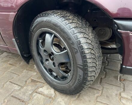 Красный Опель Вектра, объемом двигателя 1.8 л и пробегом 655 тыс. км за 1700 $, фото 4 на Automoto.ua