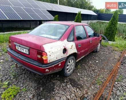 Опель Вектра 1990 в Камень-Каширский на Automoto.ua Красный Опель Вектра, объемом двигателя 1.8 л и пробегом 284 тыс. км за 600 $, фото 4 на Automoto.ua