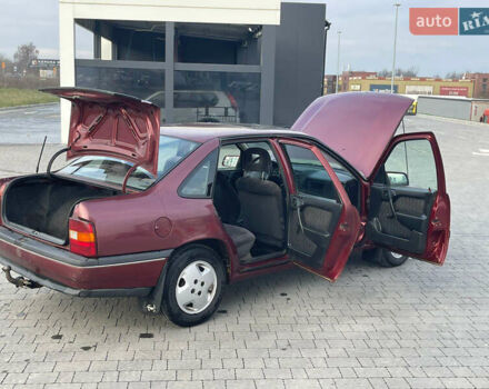 Красный Опель Вектра, объемом двигателя 1.8 л и пробегом 280 тыс. км за 1500 $, фото 16 на Automoto.ua