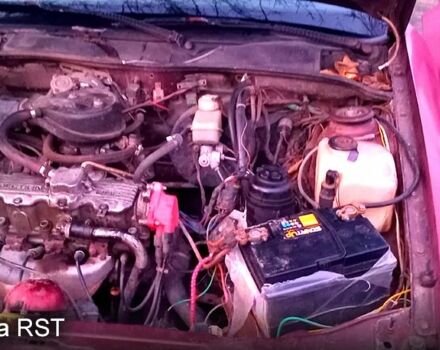 Червоний Опель Вектра, об'ємом двигуна 1.8 л та пробігом 0 тис. км за 1450 $, фото 9 на Automoto.ua