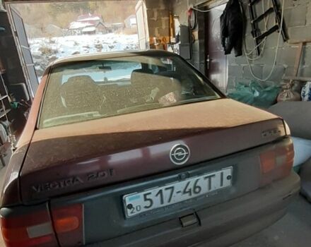 Червоний Опель Вектра, об'ємом двигуна 2 л та пробігом 300 тис. км за 1000 $, фото 2 на Automoto.ua