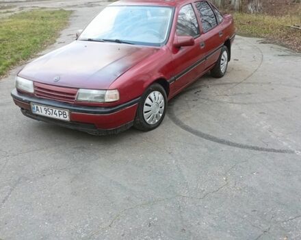 Червоний Опель Вектра, об'ємом двигуна 1.8 л та пробігом 300 тис. км за 1000 $, фото 2 на Automoto.ua