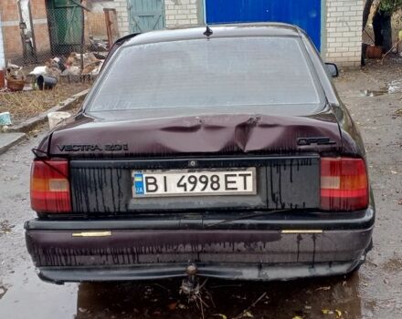 Червоний Опель Вектра, об'ємом двигуна 2 л та пробігом 300 тис. км за 836 $, фото 2 на Automoto.ua