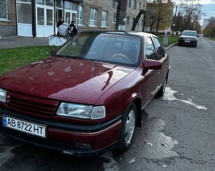 Красный Опель Вектра, объемом двигателя 2 л и пробегом 300 тыс. км за 1600 $, фото 3 на Automoto.ua