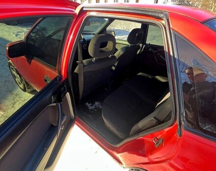 Красный Опель Вектра, объемом двигателя 1.6 л и пробегом 222 тыс. км за 1400 $, фото 7 на Automoto.ua