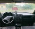 Червоний Опель Вектра, об'ємом двигуна 1.6 л та пробігом 250 тис. км за 1000 $, фото 5 на Automoto.ua