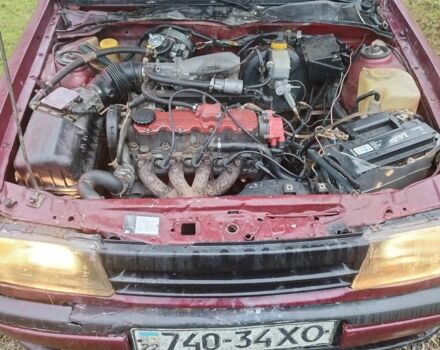 Красный Опель Вектра, объемом двигателя 2 л и пробегом 263 тыс. км за 360 $, фото 5 на Automoto.ua