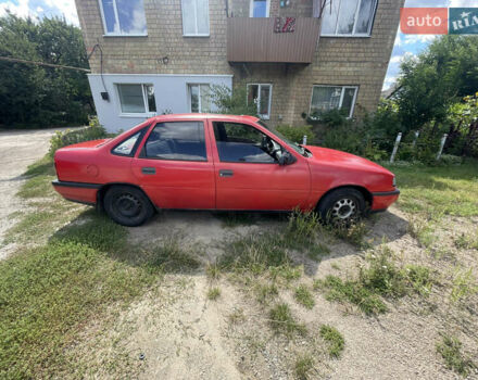 Красный Опель Вектра, объемом двигателя 1.8 л и пробегом 334 тыс. км за 1400 $, фото 2 на Automoto.ua