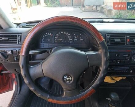 Червоний Опель Вектра, об'ємом двигуна 2 л та пробігом 438 тис. км за 2250 $, фото 6 на Automoto.ua