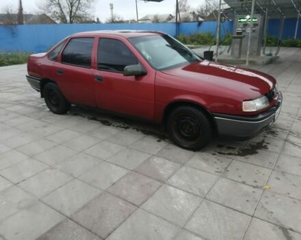 Красный Опель Вектра, объемом двигателя 2 л и пробегом 300 тыс. км за 850 $, фото 2 на Automoto.ua