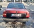 Красный Опель Вектра, объемом двигателя 1.7 л и пробегом 310 тыс. км за 800 $, фото 1 на Automoto.ua