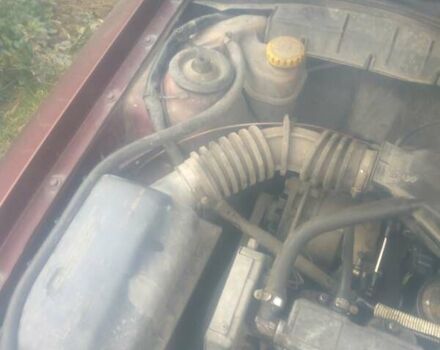 Червоний Опель Вектра, об'ємом двигуна 1.6 л та пробігом 285 тис. км за 950 $, фото 4 на Automoto.ua