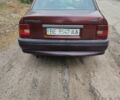 Красный Опель Вектра, объемом двигателя 1.8 л и пробегом 208 тыс. км за 1002 $, фото 3 на Automoto.ua