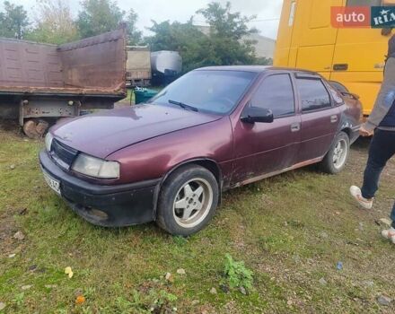 Опель Вектра 1991 в Гайсине на Automoto.ua Красный Опель Вектра, объемом двигателя 1.8 л и пробегом 355 тыс. км за 900 $, фото 5 на Automoto.ua