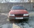 Красный Опель Вектра, объемом двигателя 1.7 л и пробегом 310 тыс. км за 800 $, фото 1 на Automoto.ua