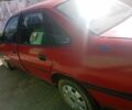 Красный Опель Вектра, объемом двигателя 1.6 л и пробегом 330 тыс. км за 1400 $, фото 1 на Automoto.ua